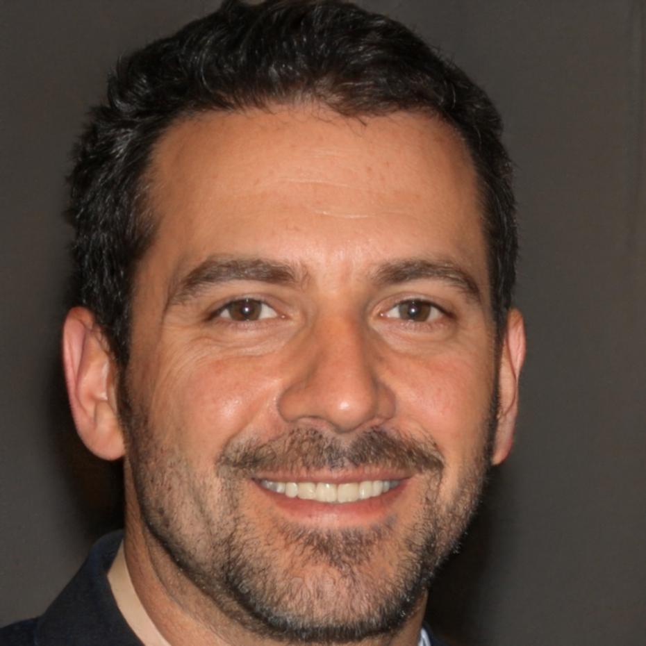 John, Investment Analyst and Community Mentor